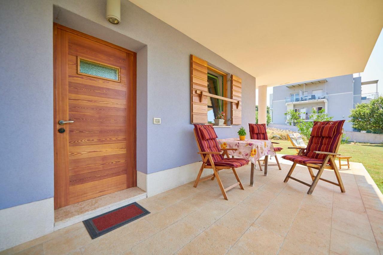 Villa Giardina Apartments Vinkuran Ngoại thất bức ảnh