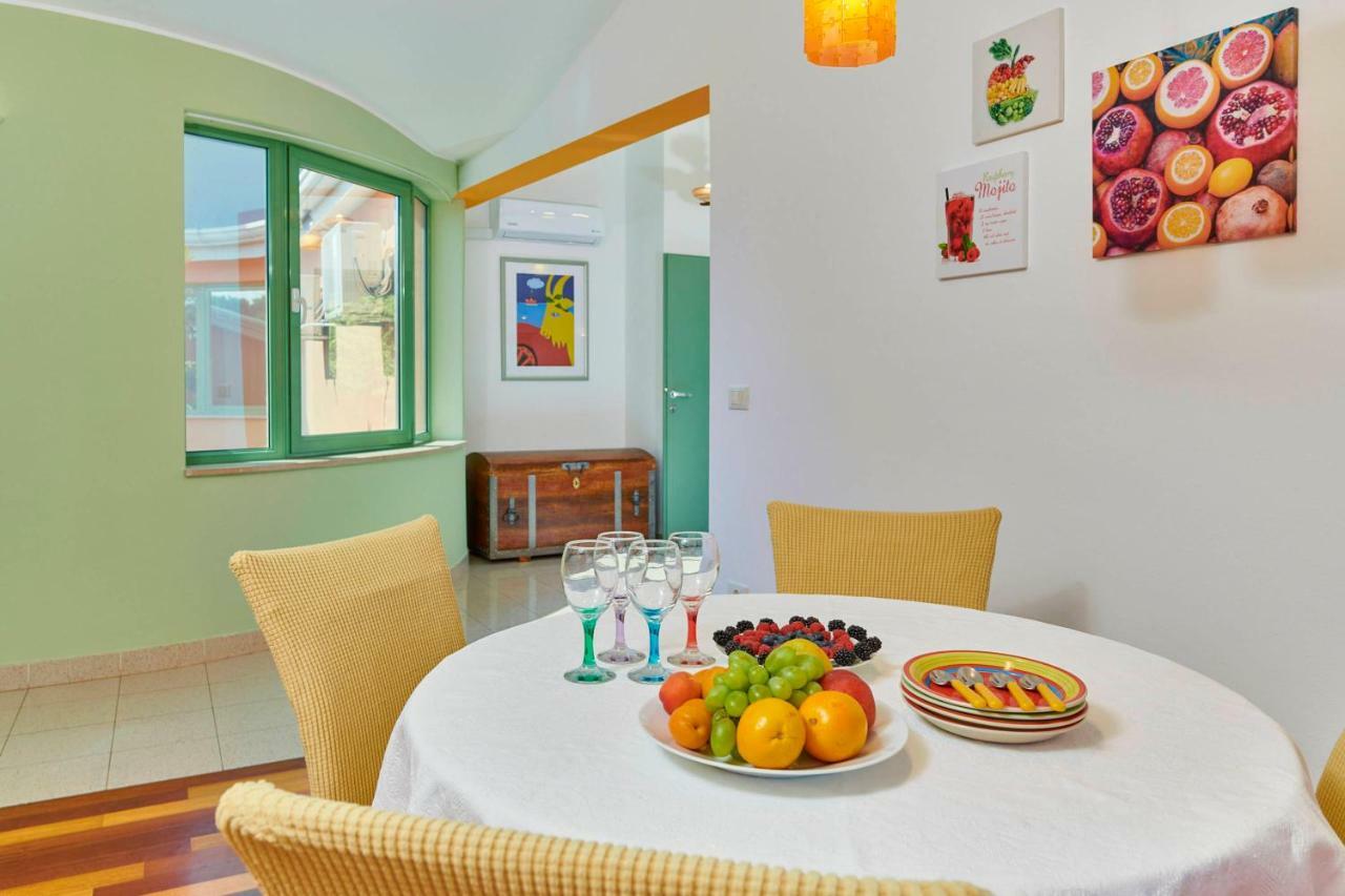 Villa Giardina Apartments Vinkuran Ngoại thất bức ảnh