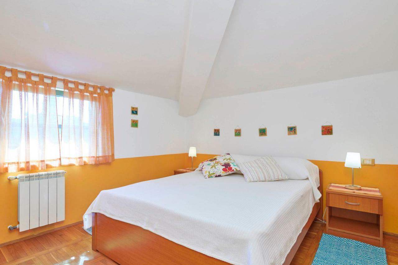 Villa Giardina Apartments Vinkuran Ngoại thất bức ảnh