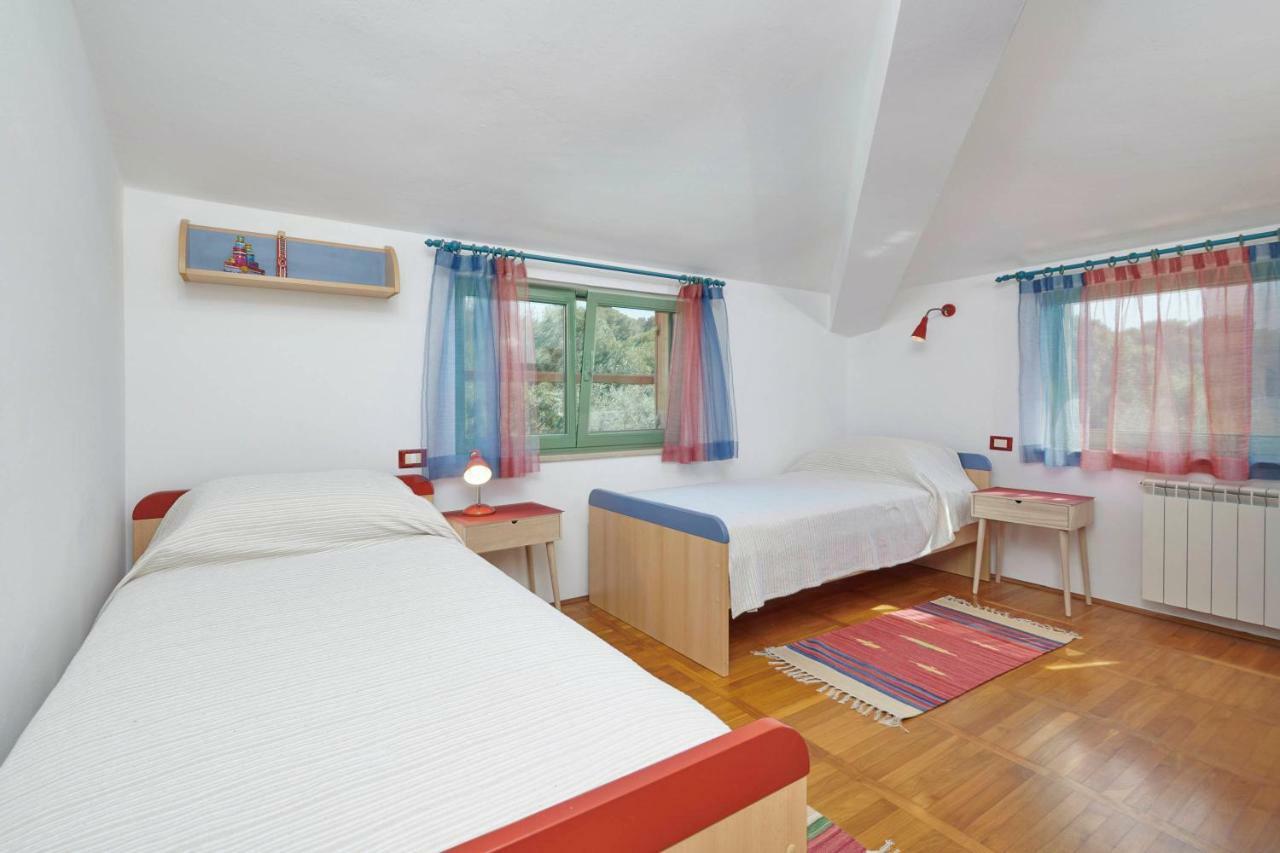 Villa Giardina Apartments Vinkuran Ngoại thất bức ảnh
