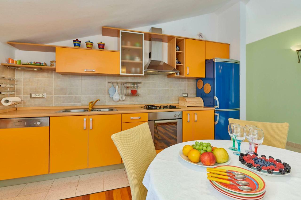 Villa Giardina Apartments Vinkuran Ngoại thất bức ảnh